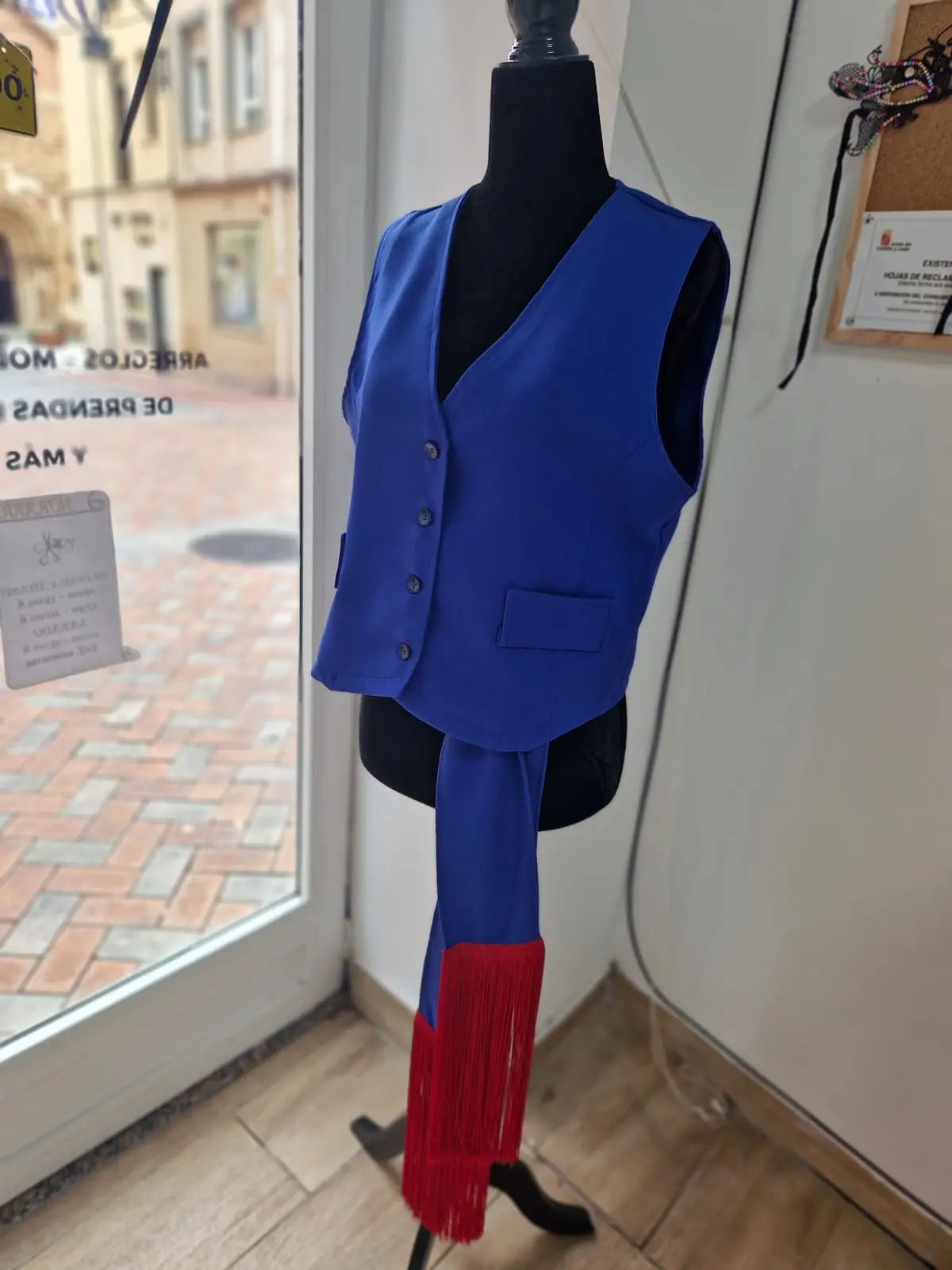 4_Traje_Asociacion 4_Traje_Asociacion